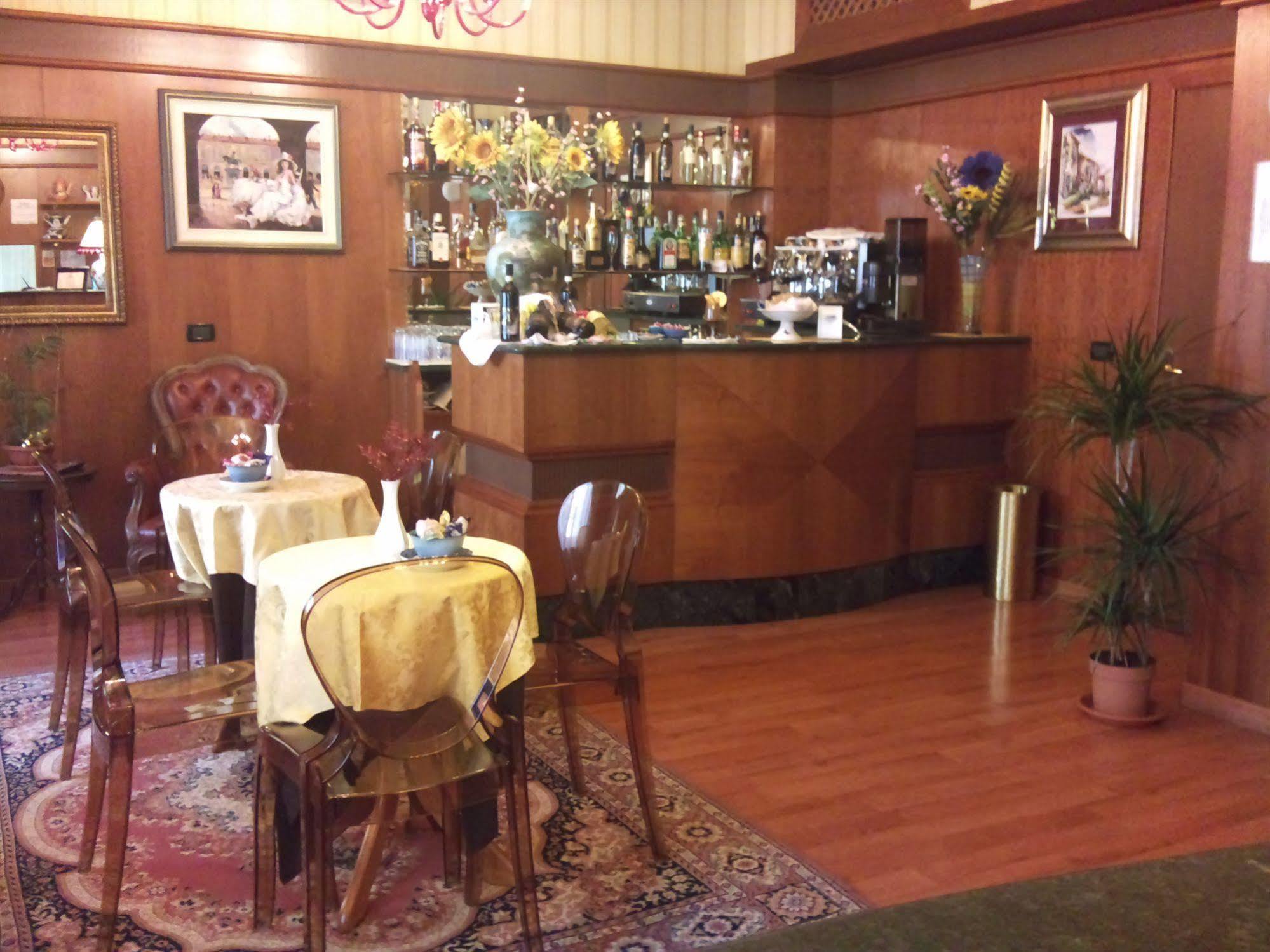 Hotel Imperial Турин Экстерьер фото