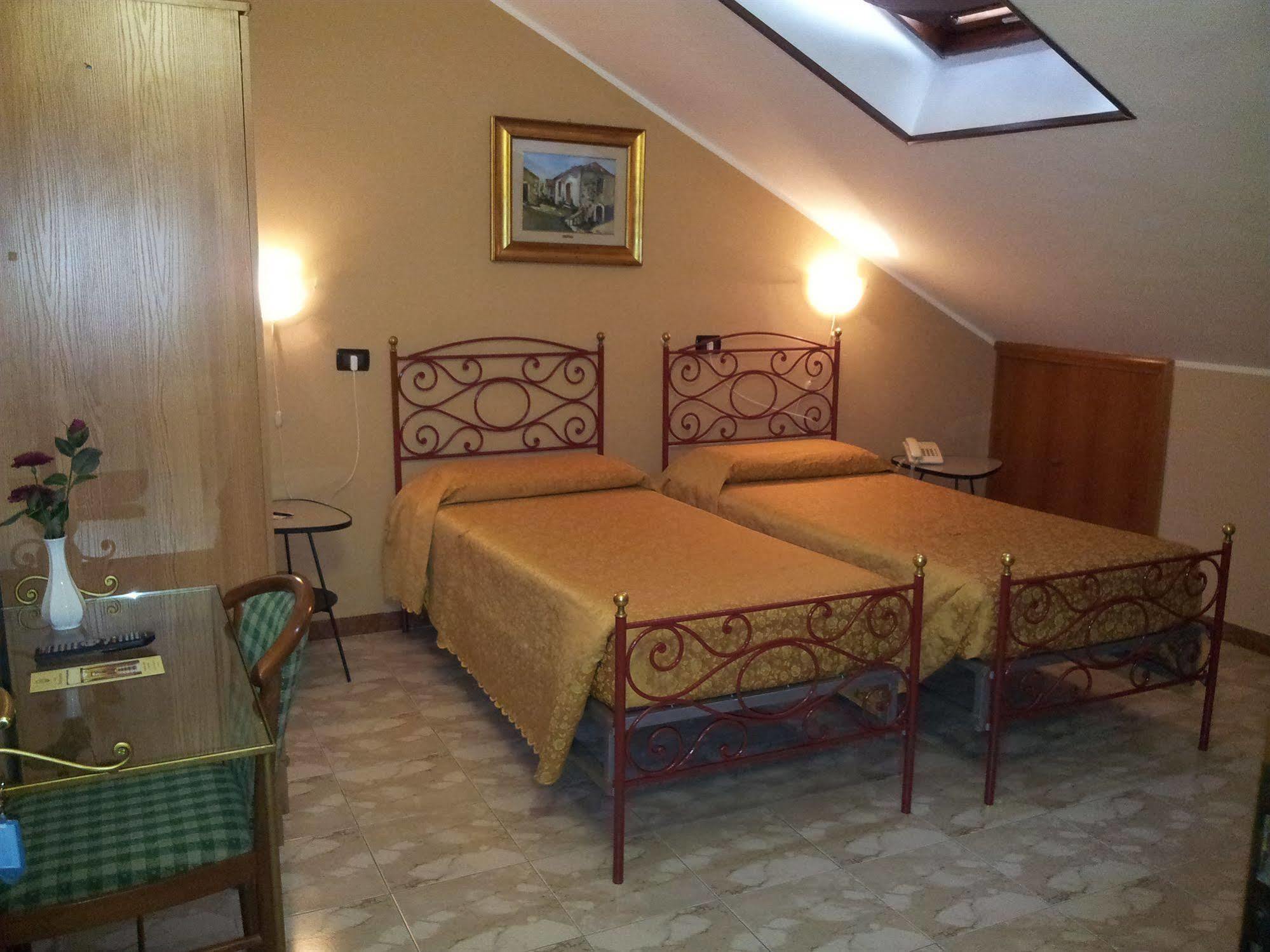 Hotel Imperial Турин Экстерьер фото