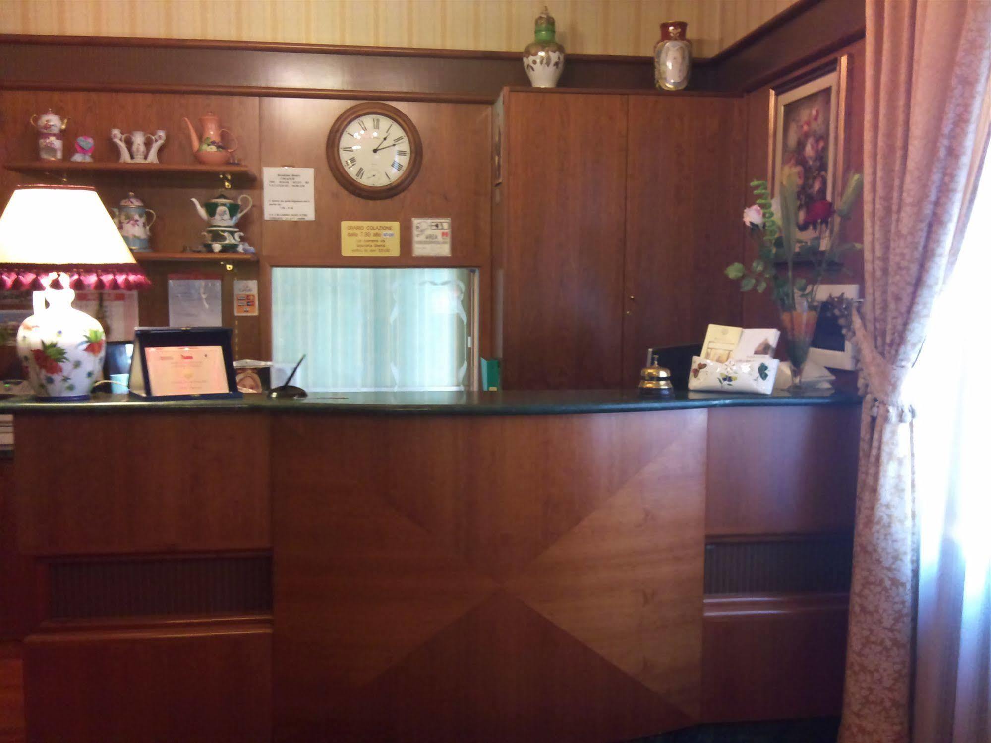 Hotel Imperial Турин Экстерьер фото